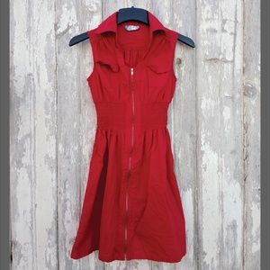 J Gee full zip sleeveless dress